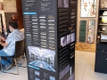 EXHIBIDOR-TOTEM-4-CARAS-CON-RUEDAS-MK
